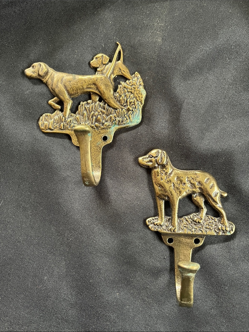 2 Vtg Brass? Pointer Spaniel Hunting Dogs Wall Hooks Leash Coat Hanger Cabin